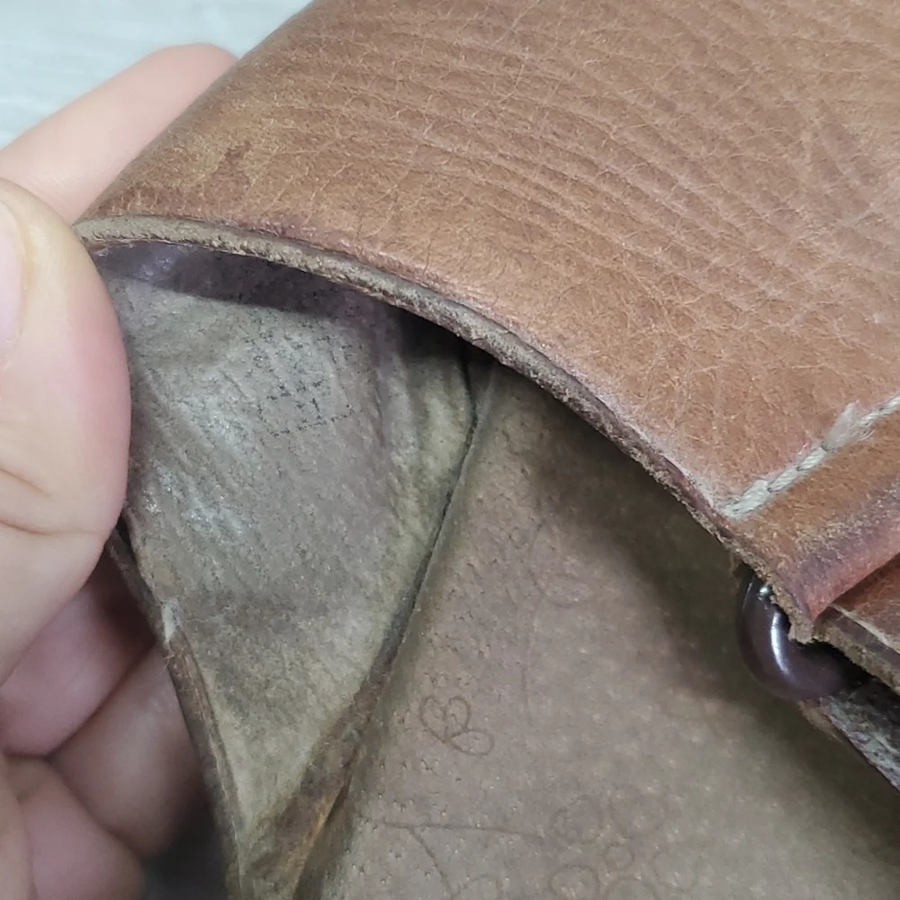 Taos Footwear good used